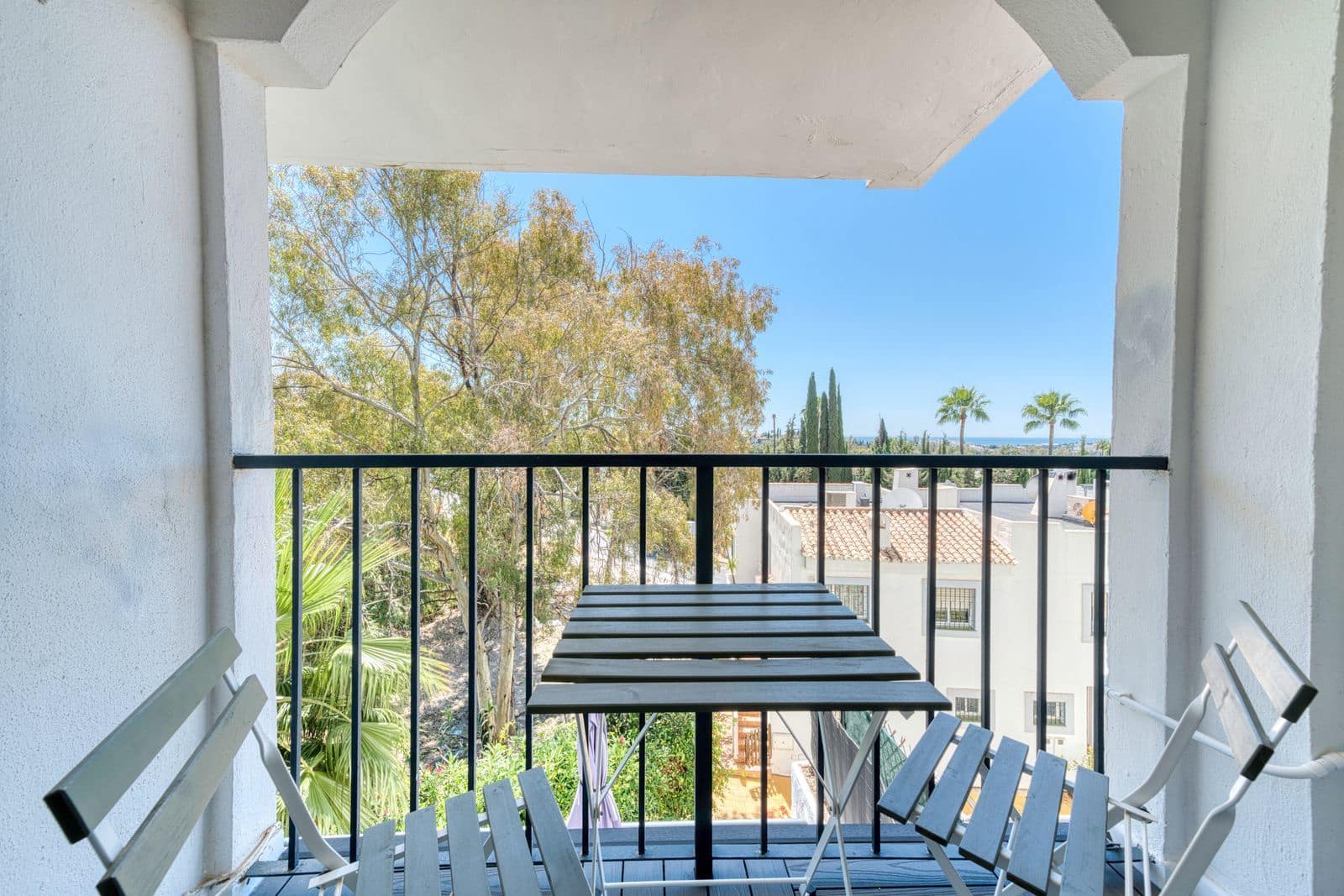 3 bedroom Townhouse for sale in Nueva Andalucia with pool - € 417,500 (Ref: 9479543)