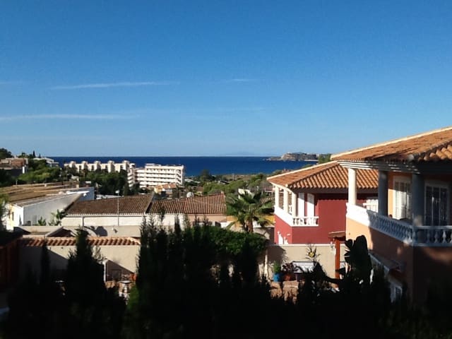 5 bedroom Villa for sale in Isla Plana, Cartagena with pool - € 553,000 (Ref: 9479544)