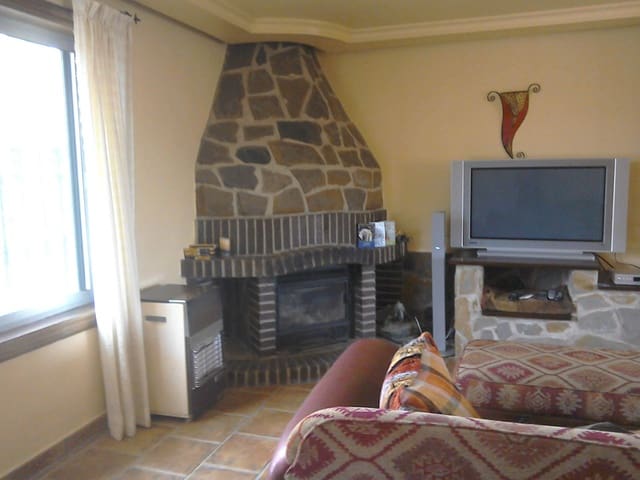 5 bedroom Villa for sale in Isla Plana, Cartagena with pool - € 553,000 (Ref: 9479544)