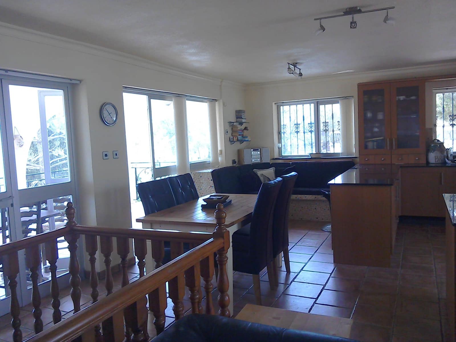 5 bedroom Villa for sale in Isla Plana with pool - € 553,000 (Ref: 9479544)