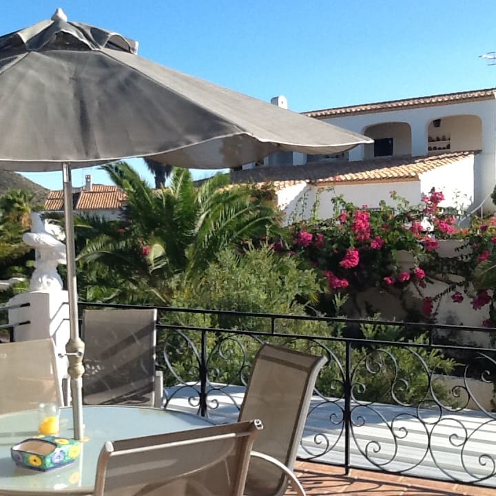 5 bedroom Villa for sale in Isla Plana with pool - € 553,000 (Ref: 9479544)