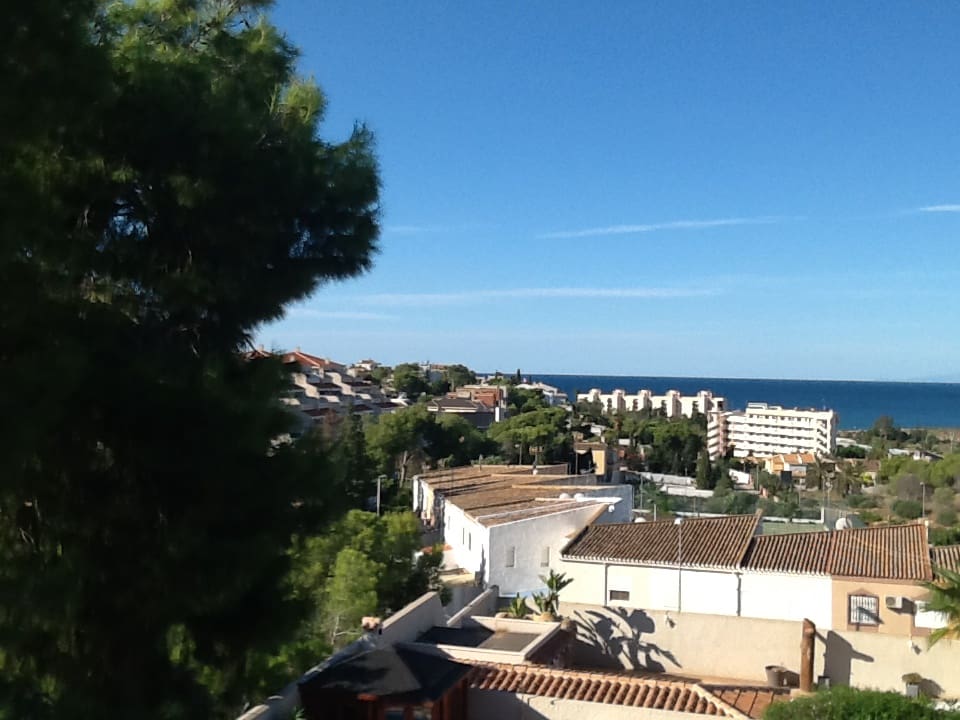 5 bedroom Villa for sale in Isla Plana with pool - € 553,000 (Ref: 9479544)