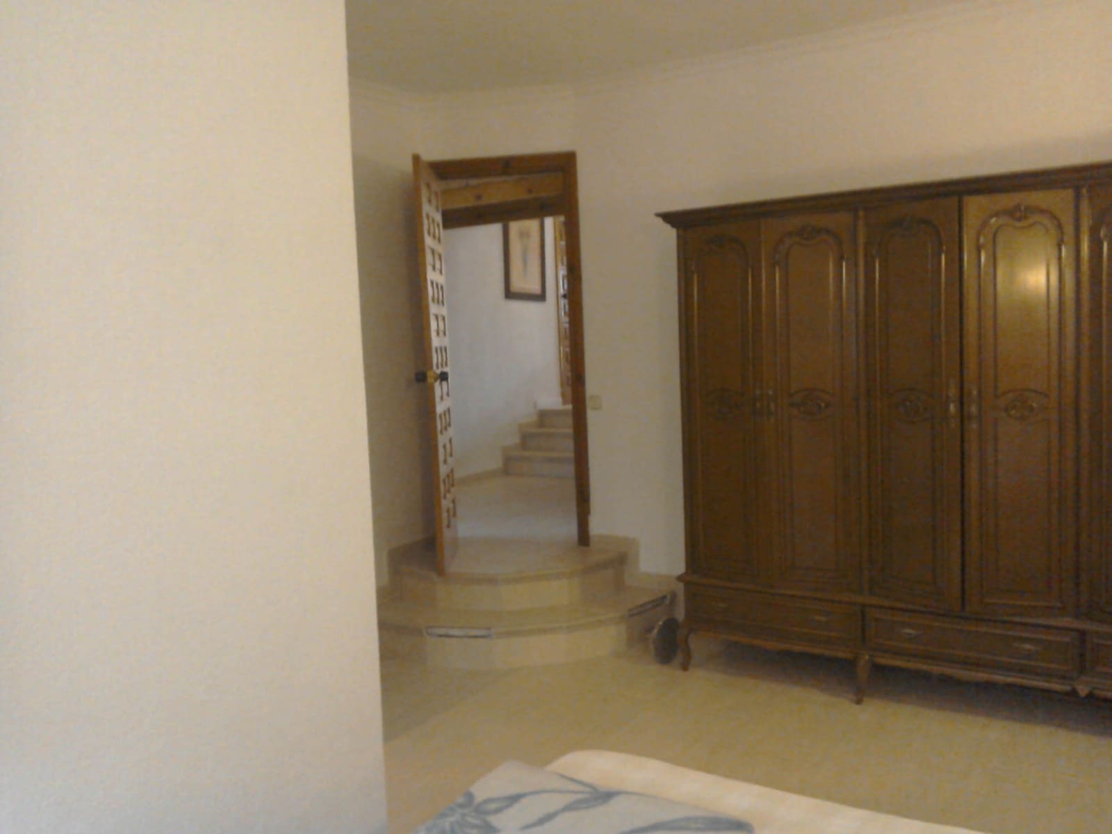 5 bedroom Villa for sale in Isla Plana with pool - € 553,000 (Ref: 9479544)