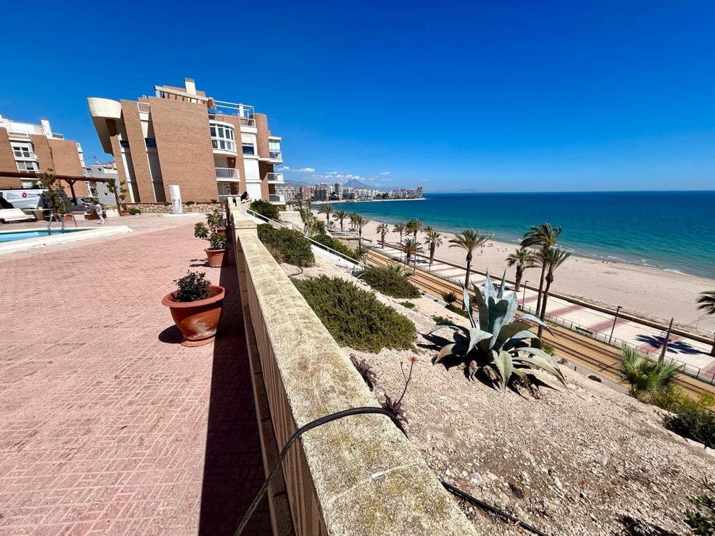 2 bedroom Apartment for sale in El Campello with pool - € 369,000 (Ref: 9479546)