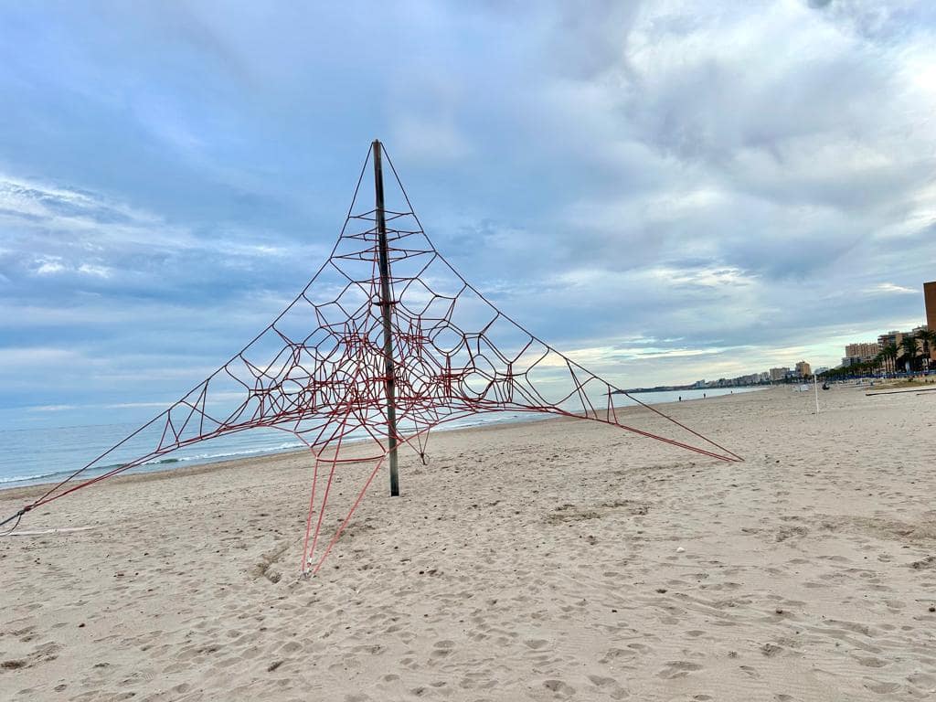 2 bedroom Apartment for sale in El Campello with pool - € 369,000 (Ref: 9479546)