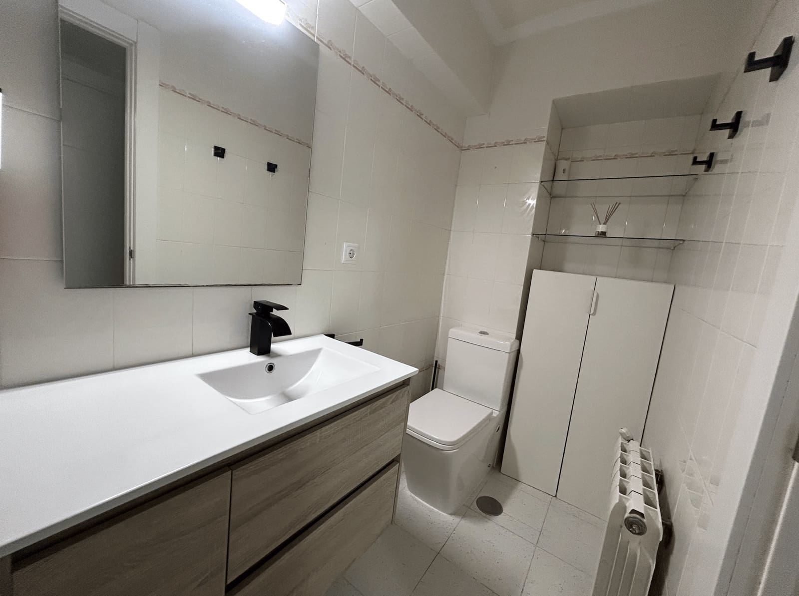 2 bedroom Apartment for sale in El Campello with pool - € 369,000 (Ref: 9479546)