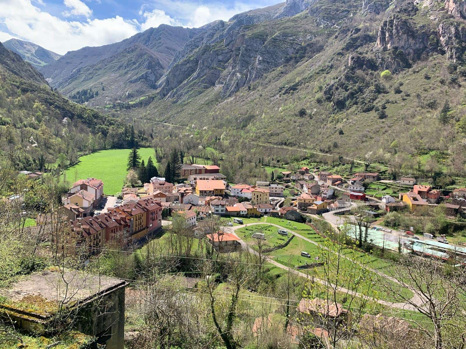 Terreno/Finca Rústica en Pola de Somiedo en venta - 10.000.000 € (Ref: 9479547)