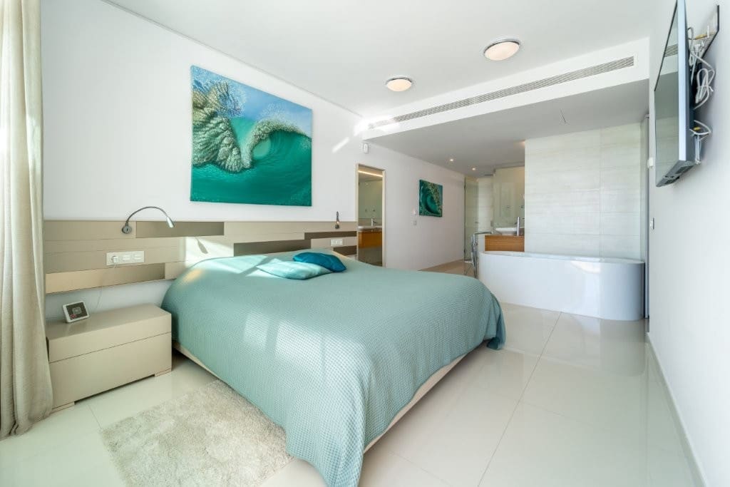 3 sovrum Takvåning till salu i Fuengirola med pool - 985 000 € (Ref: 9479548)