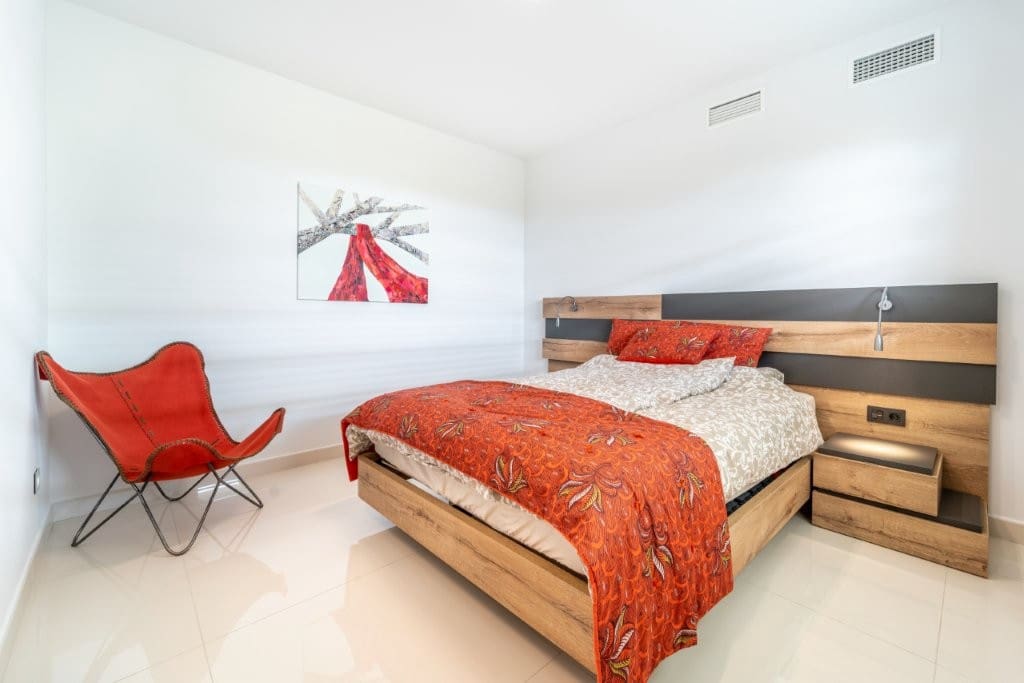 3 sovrum Takvåning till salu i Fuengirola med pool - 985 000 € (Ref: 9479548)