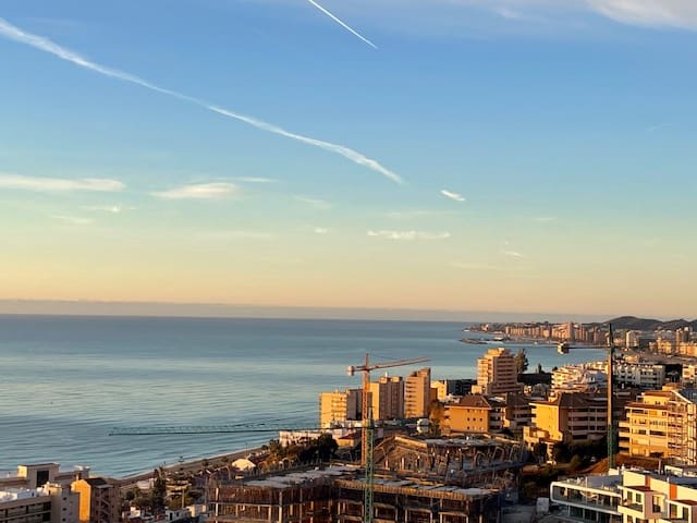 3 sovrum Takvåning till salu i Fuengirola med pool - 985 000 € (Ref: 9479548)