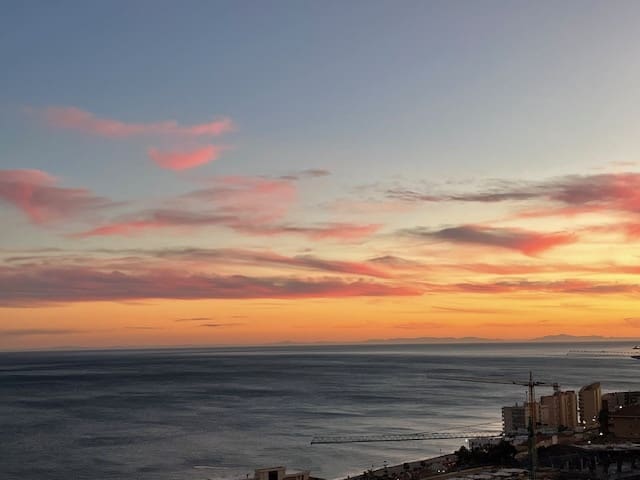 3 sovrum Takvåning till salu i Fuengirola med pool - 985 000 € (Ref: 9479548)