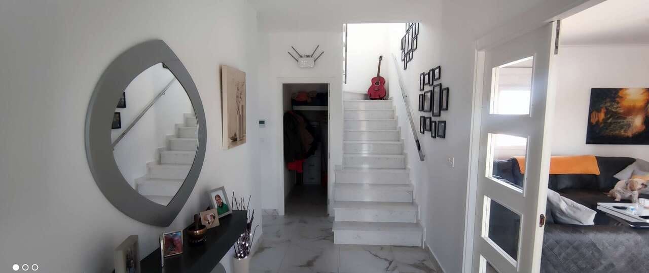 4 bedroom Villa for sale in Pinoso with pool - € 475,000 (Ref: 9479549)