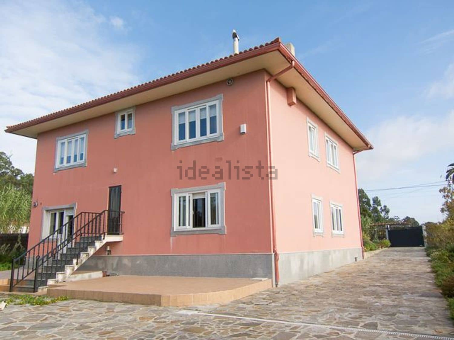 Chalet de 6 habitaciones en Boiro en venta con piscina - 430.000 € (Ref: 9479553)