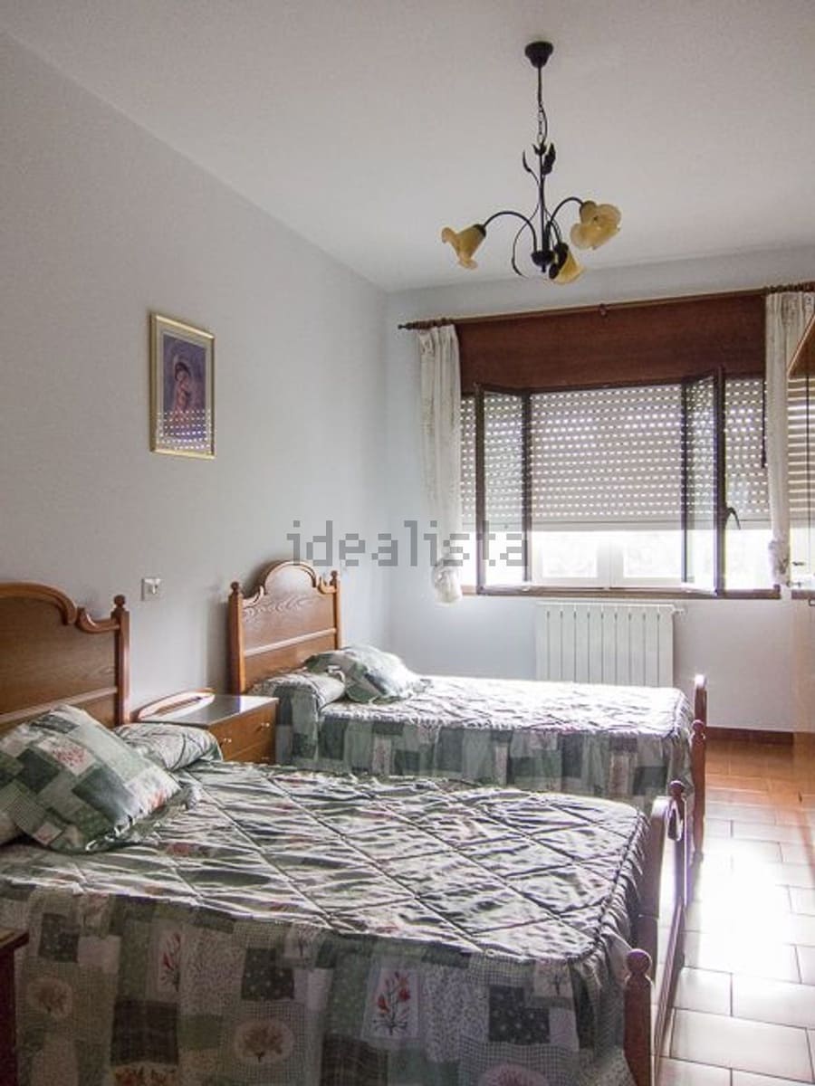 Chalet de 6 habitaciones en Boiro en venta con piscina - 430.000 € (Ref: 9479553)