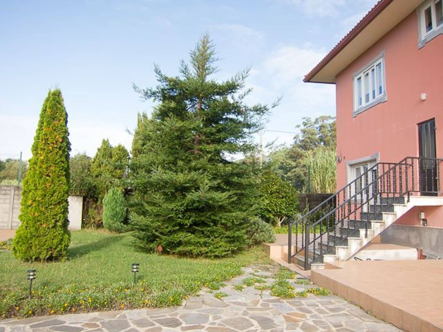 Chalet de 6 habitaciones en Boiro en venta con piscina - 430.000 € (Ref: 9479553)