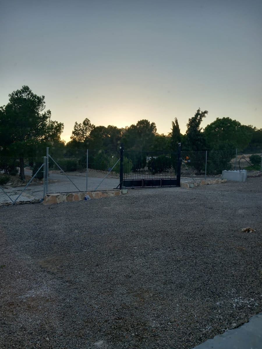 2 bedroom Villa for sale in Yecla - € 295,000 (Ref: 9479554)