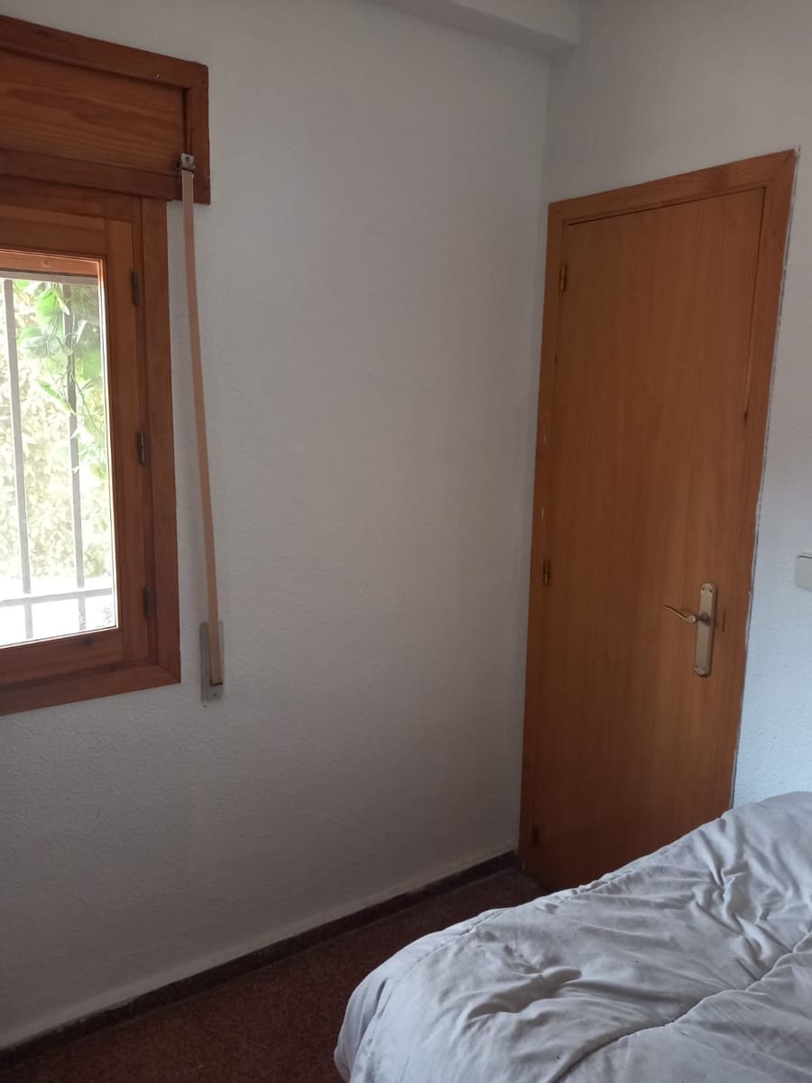 2 bedroom Villa for sale in Yecla - € 295,000 (Ref: 9479554)