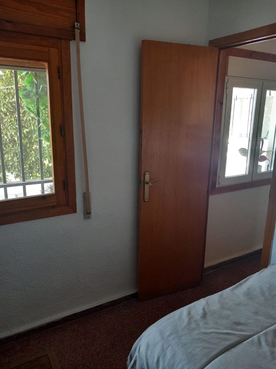 2 bedroom Villa for sale in Yecla - € 295,000 (Ref: 9479554)