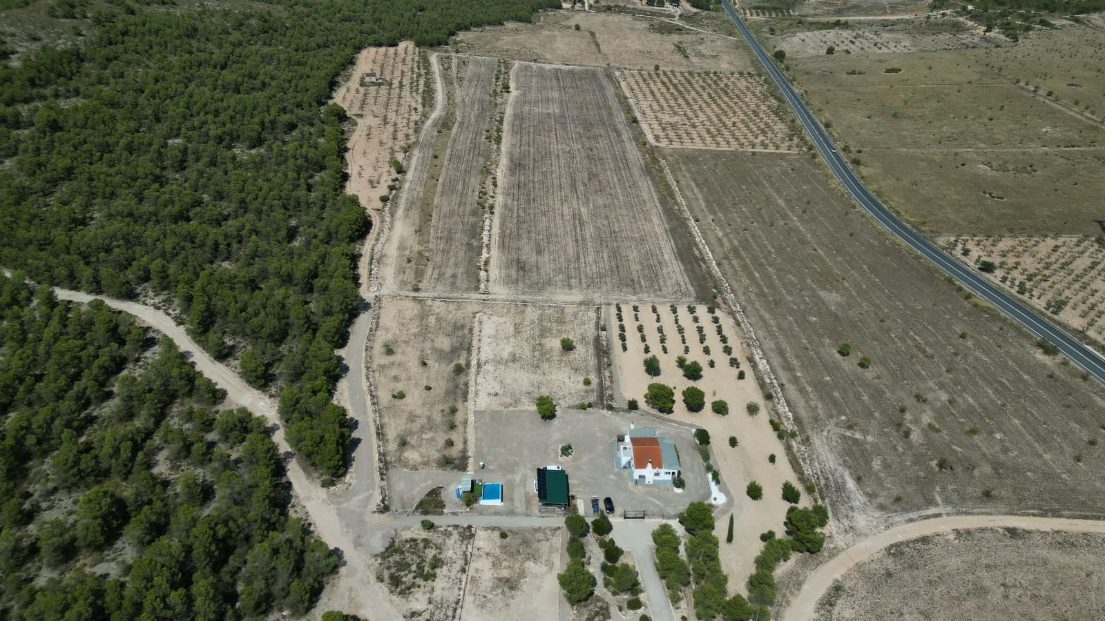 2 bedroom Villa for sale in Yecla - € 295,000 (Ref: 9479554)