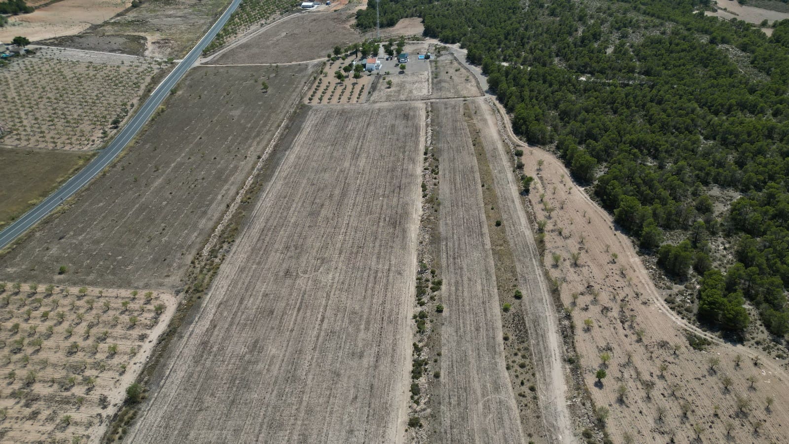 2 bedroom Villa for sale in Yecla - € 295,000 (Ref: 9479554)