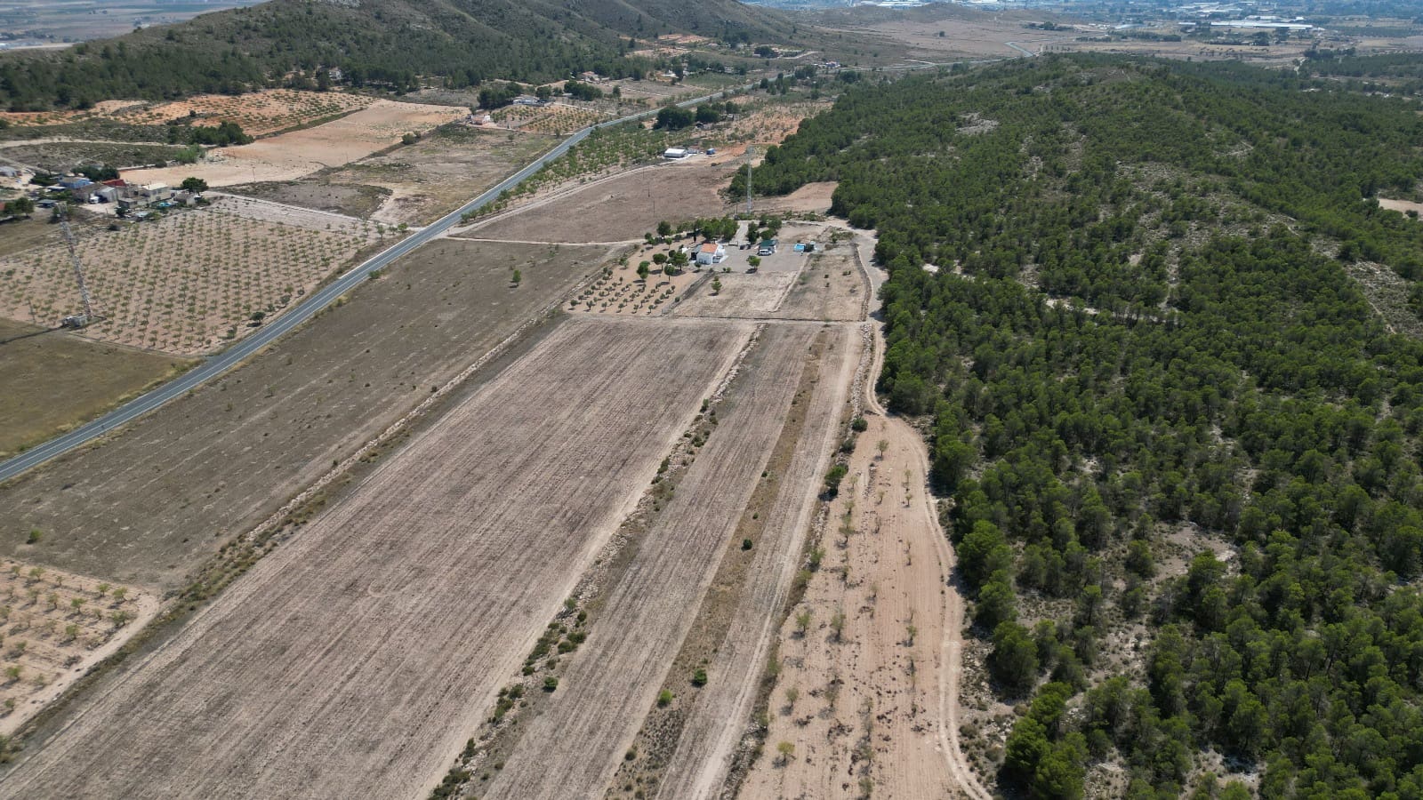 2 bedroom Villa for sale in Yecla - € 295,000 (Ref: 9479554)