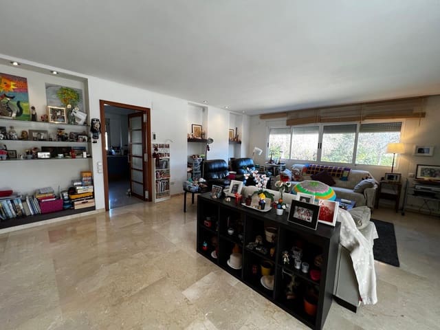 Chalet de 4 habitaciones en Ontinyent en venta - 550.000 € (Ref: 9479556)