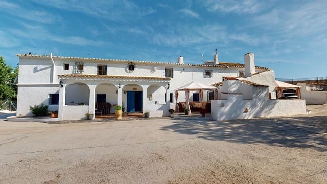 Hotel de 12 habitaciones en Caniles en venta - 1.250.000 € (Ref: 9479559)