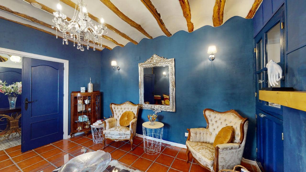 Hotel de 12 habitaciones en Caniles en venta - 1.250.000 € (Ref: 9479559)