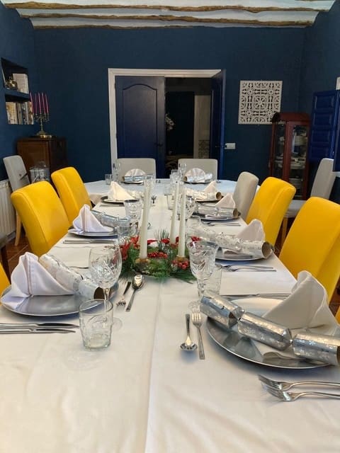 Hotel de 12 habitaciones en Caniles en venta - 1.250.000 € (Ref: 9479559)