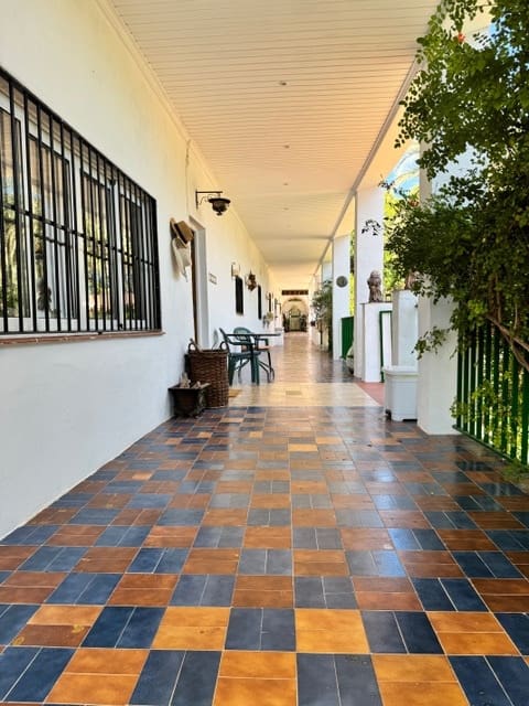 3 slaapkamer Villa te koop in Guadassuar met zwembad - € 400.000 (Ref: 9479561)