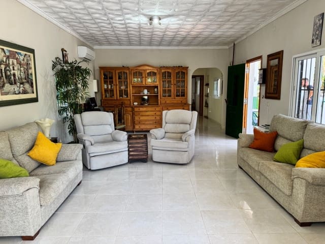 3 slaapkamer Villa te koop in Guadassuar met zwembad - € 400.000 (Ref: 9479561)