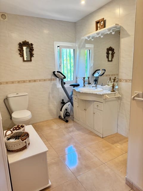 3 slaapkamer Villa te koop in Guadassuar met zwembad - € 400.000 (Ref: 9479561)