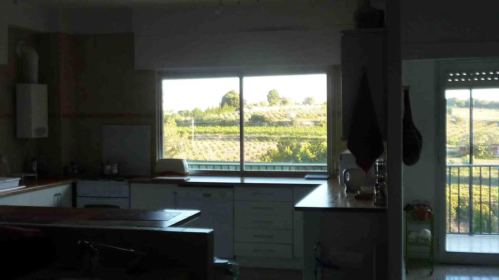 6 Zimmer Villa zu verkaufen in Valencia Stadt mit Pool - 275.000 € (Ref: 9479562)