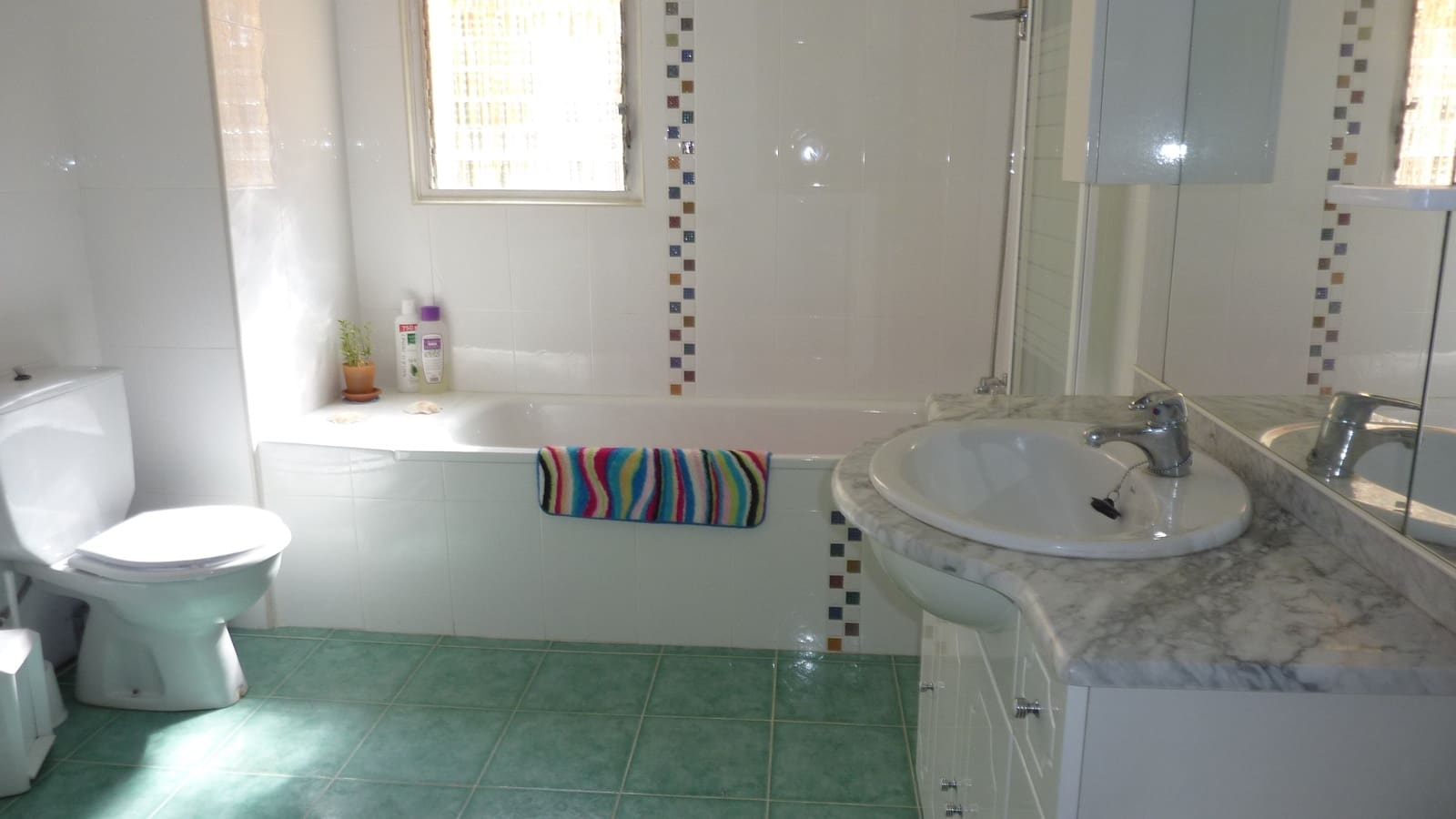 6 Zimmer Villa zu verkaufen in Valencia Stadt mit Pool - 275.000 € (Ref: 9479562)