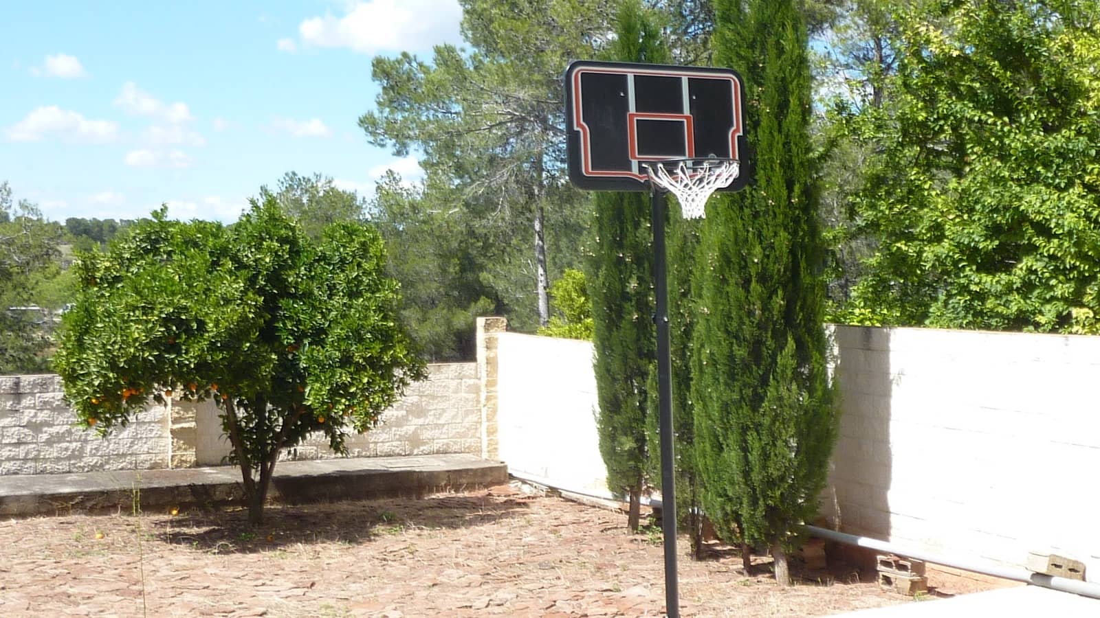 6 Zimmer Villa zu verkaufen in Valencia Stadt mit Pool - 275.000 € (Ref: 9479562)