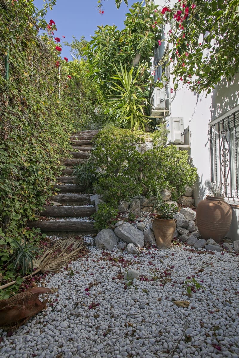 7 bedroom Villa for sale in Sitges with pool - € 1,500,000 (Ref: 9479563)