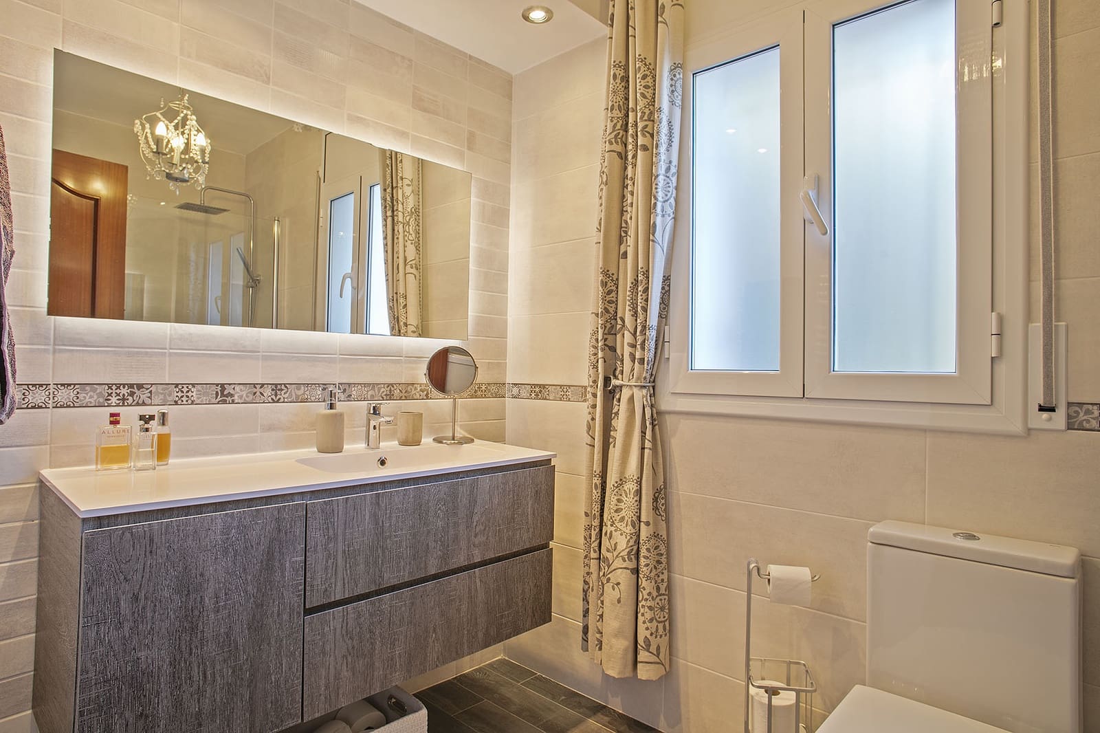 7 bedroom Villa for sale in Sitges with pool - € 1,500,000 (Ref: 9479563)