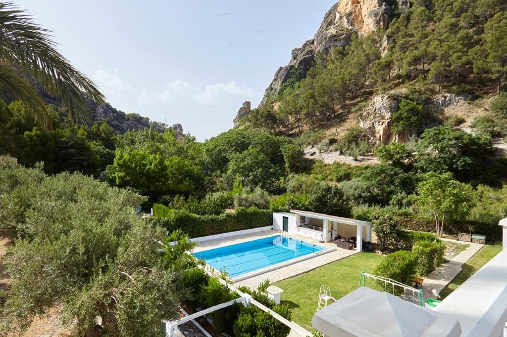 7 makuuhuone Maalaistalo myytävänä paikassa Pegalajar mukana uima-altaan - 398 000 € (Ref: 9479564)