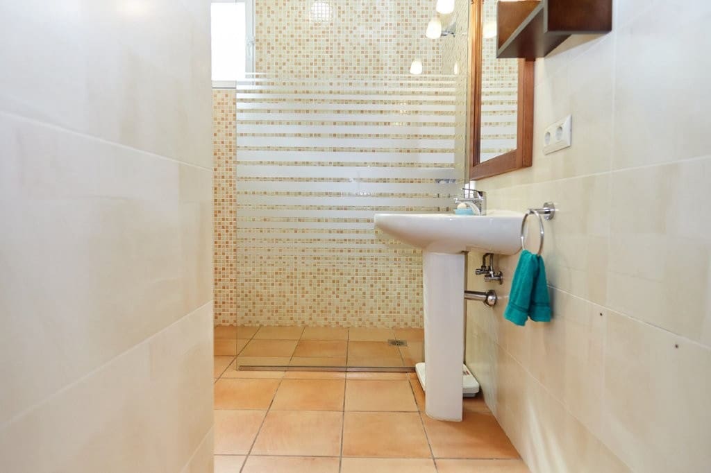 7 makuuhuone Maalaistalo myytävänä paikassa Pegalajar mukana uima-altaan - 398 000 € (Ref: 9479564)