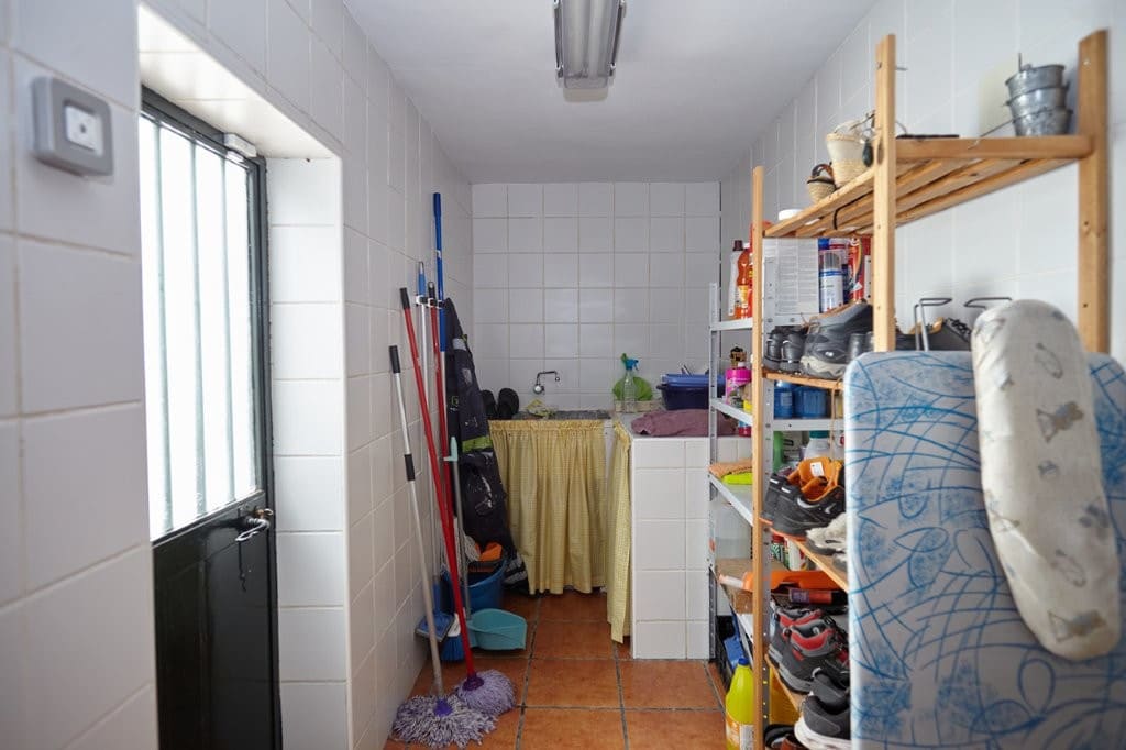 7 makuuhuone Maalaistalo myytävänä paikassa Pegalajar mukana uima-altaan - 398 000 € (Ref: 9479564)