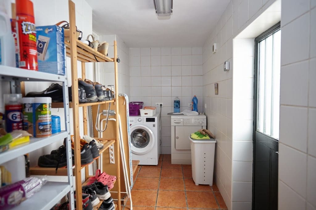 7 makuuhuone Maalaistalo myytävänä paikassa Pegalajar mukana uima-altaan - 398 000 € (Ref: 9479564)