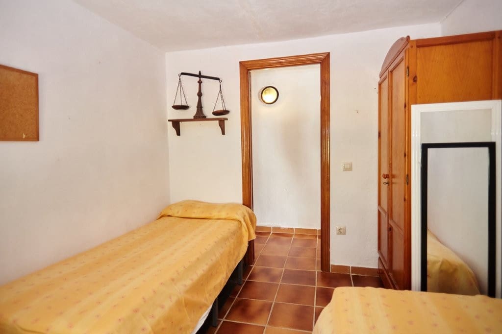 7 makuuhuone Maalaistalo myytävänä paikassa Pegalajar mukana uima-altaan - 398 000 € (Ref: 9479564)