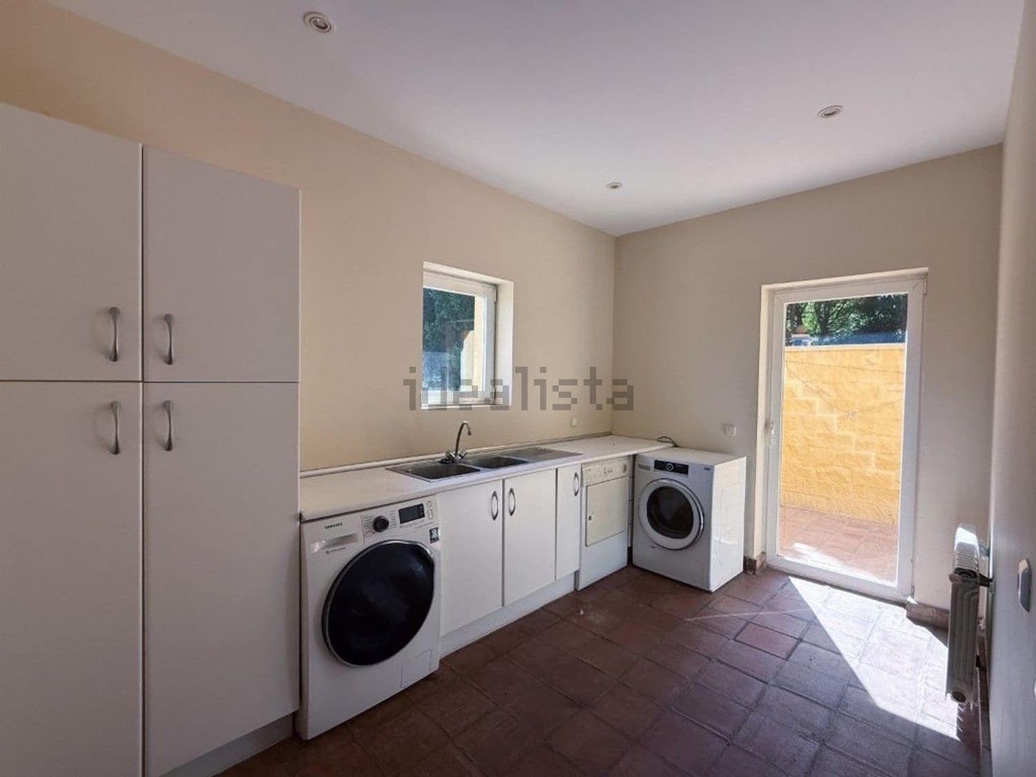 7 bedroom Villa for sale in Sotogrande with pool - € 1,995,000 (Ref: 9521287)