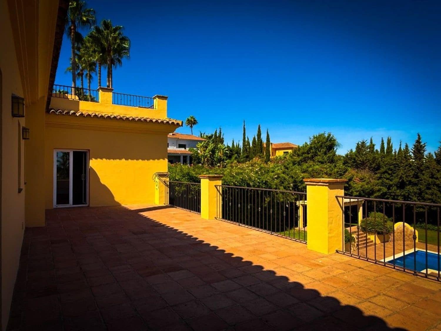 7 bedroom Villa for sale in Sotogrande with pool - € 1,995,000 (Ref: 9521287)