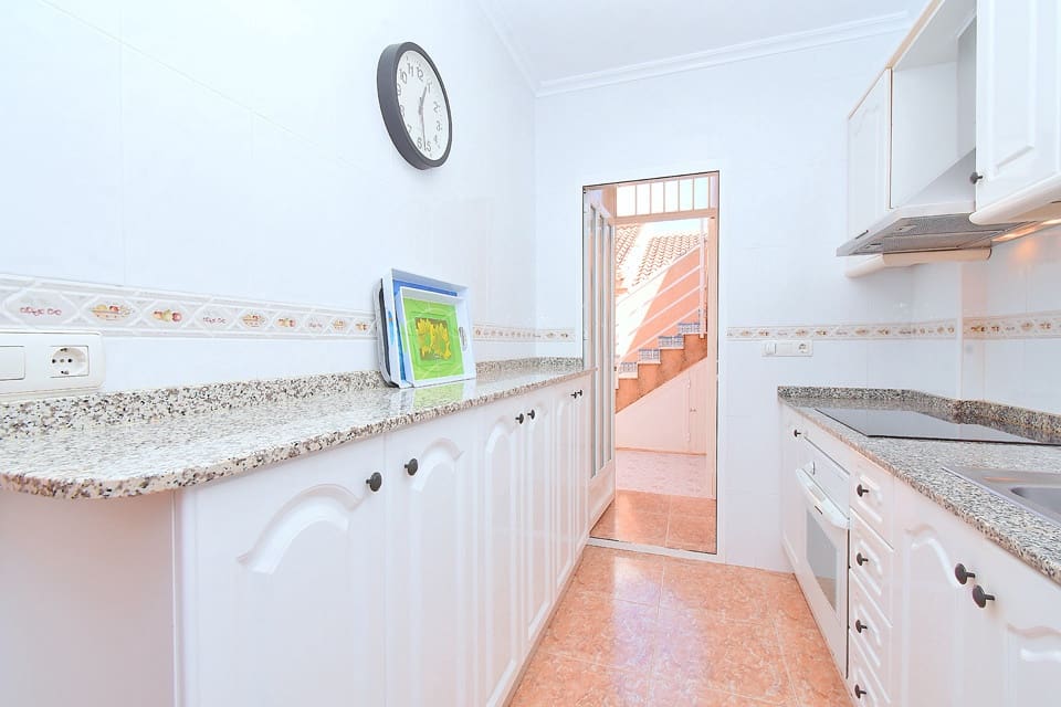 2 sypialnia Bungalow na sprzedaż w Los Urrutias z basenem - 159 000 € (Ref: 10006764)