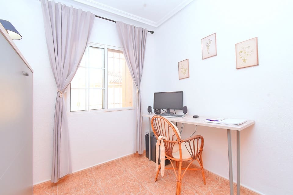 2 sypialnia Bungalow na sprzedaż w Los Urrutias z basenem - 159 000 € (Ref: 10009697)