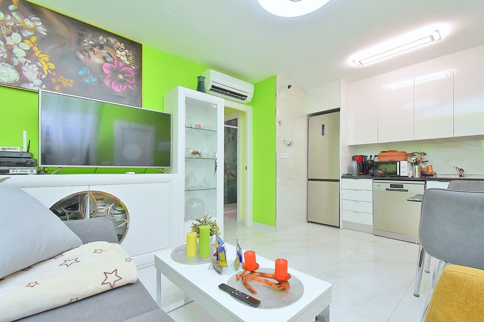 2 bedroom Bungalow for sale in Los Urrutias with pool - € 165,000 (Ref: 10009701)