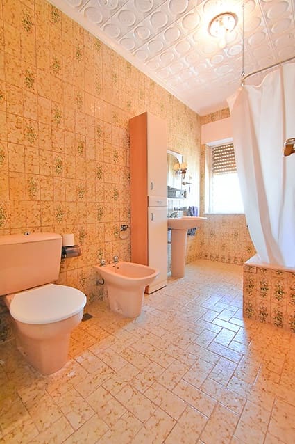 Leilighet til salgs i Los Puertos de Abajo med garasje - € 155 000 (Ref: 10062297)