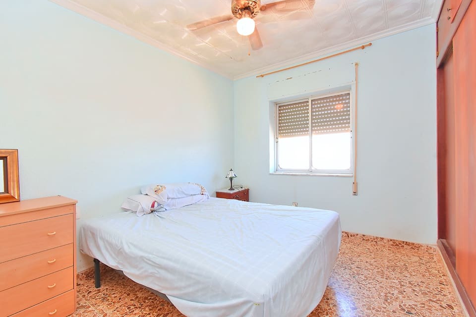 Leilighet til salgs i Los Puertos de Abajo med garasje - € 155 000 (Ref: 10062297)