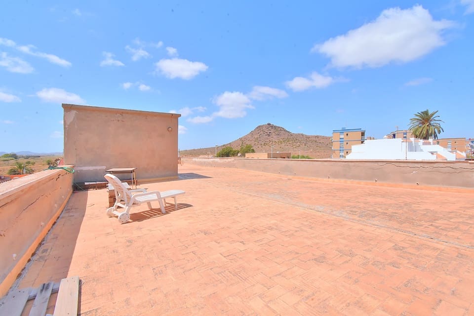 Leilighet til salgs i Los Puertos de Abajo med garasje - € 155 000 (Ref: 10062297)